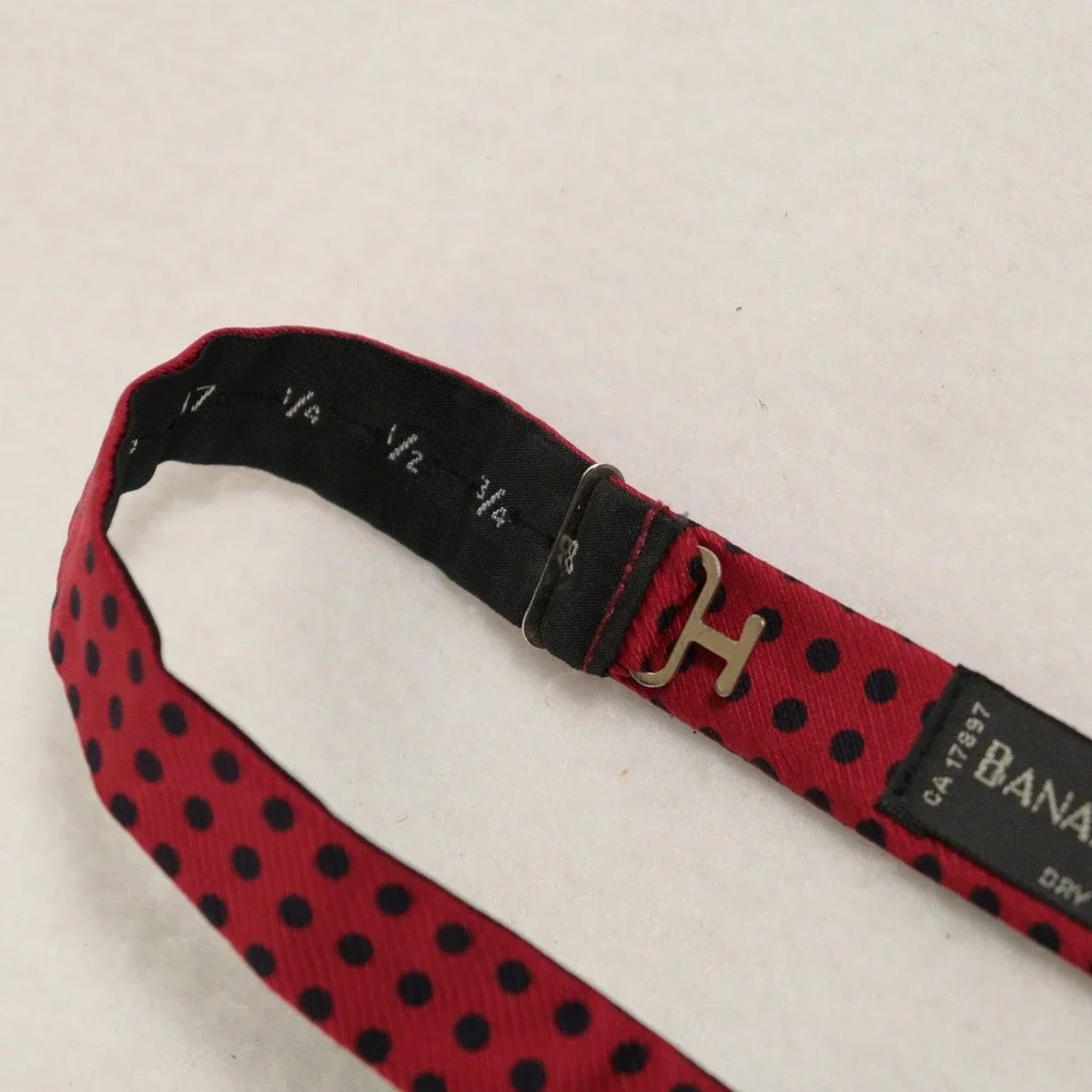 Banana Republic Bow Tie Polka Dot 100% Silk Red Men One Size